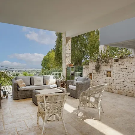 Villa New Tala With Jacuzzi Ostuni