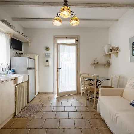 Villa New Tala With Jacuzzi Ostuni